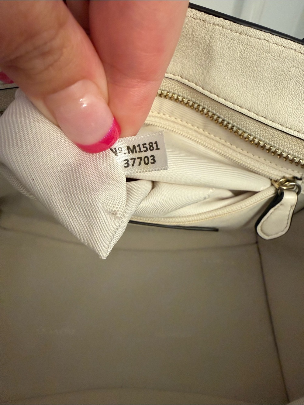 Coach Mini Crosby Carryall. 2015 - Picture 10 of 14